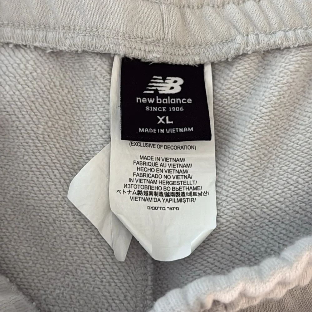 NEW BALANCE KLUTCH ATHLETICS SWEATS - Picture 5 of 5